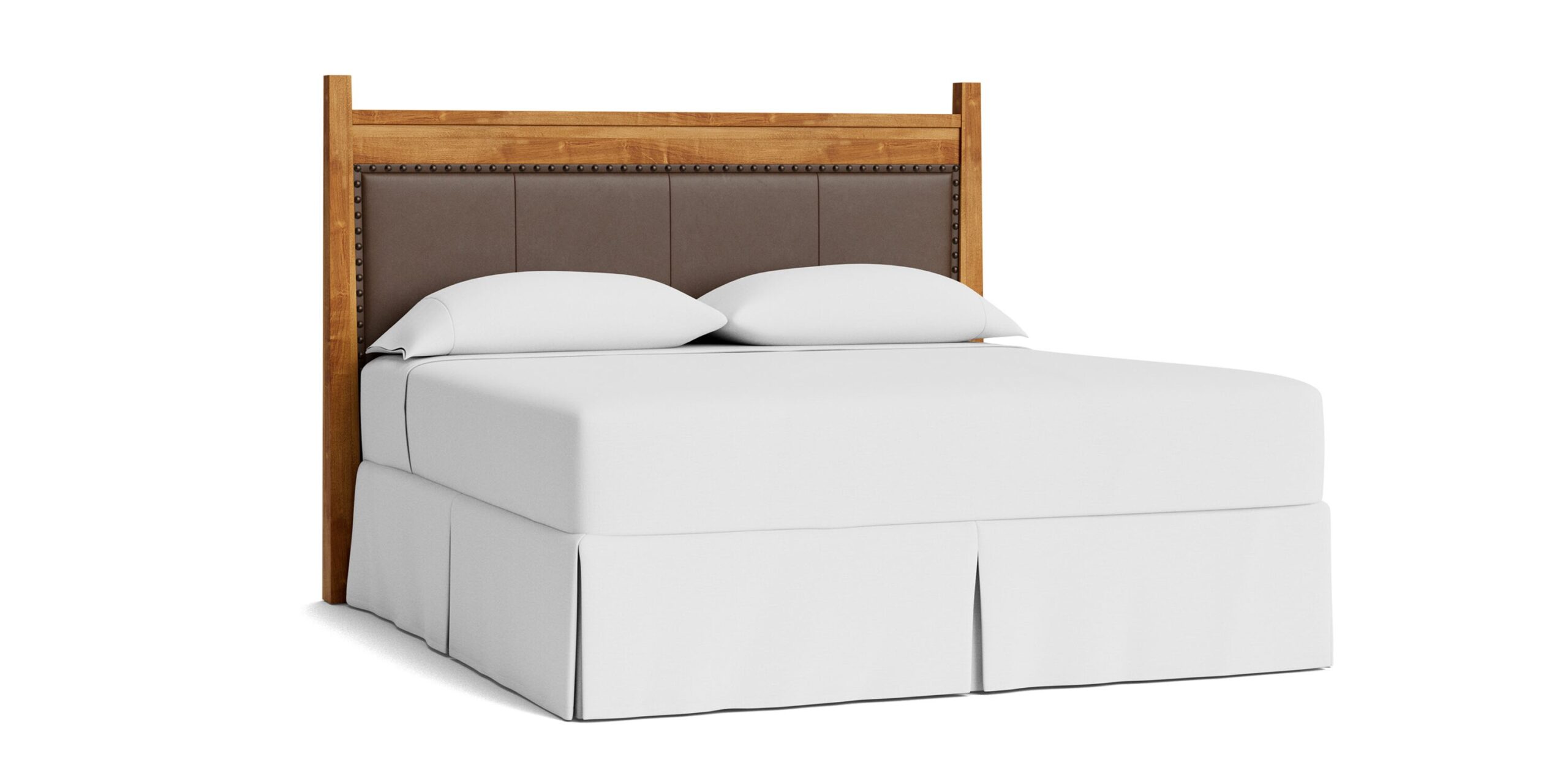 7c7086f15986d49b36f5375d86d32505 Heritage Leather Upholstered Bed - Image 1